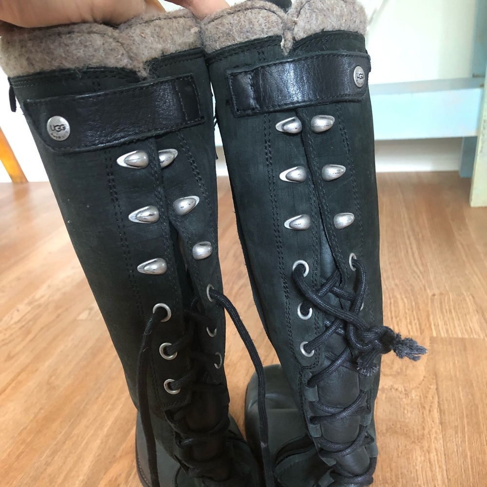 UGG Knee High Weatherproof Boots Back Laces Size 8
